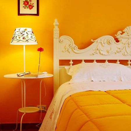 Le Stanze Dei Nonni Bed and Breakfast Avellino Værelse billede